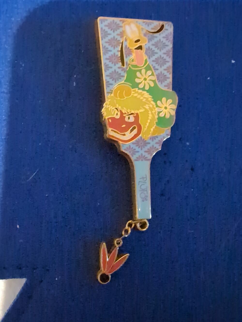 Pluto Hagoita Paddle dangle Disney pin from 2001